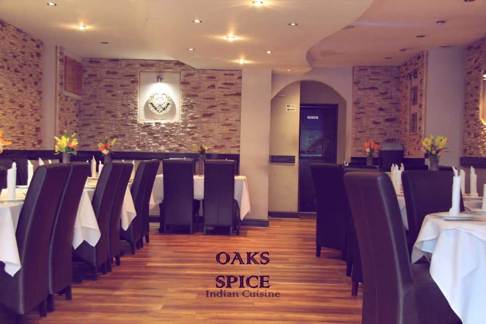Look book OAKS SPICE the best Indian restaurant around Sevenoaks